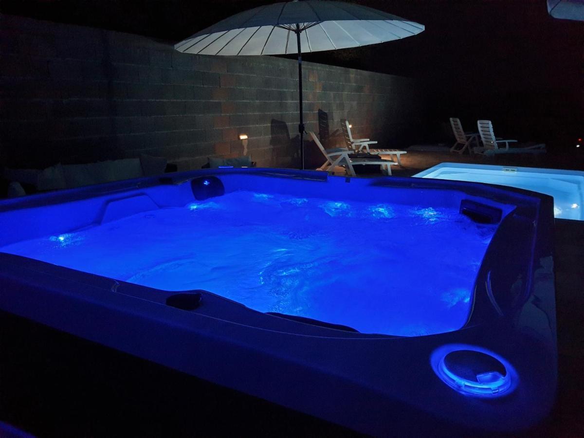 Yosefsfeld Bed & Breakfast Kutjevo Екстериор снимка
