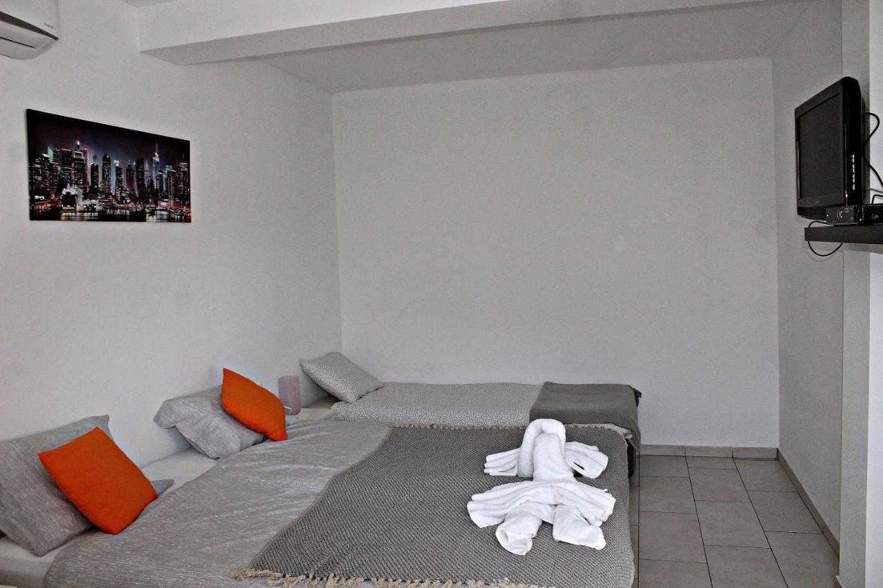 Yosefsfeld Bed & Breakfast Kutjevo Стая снимка