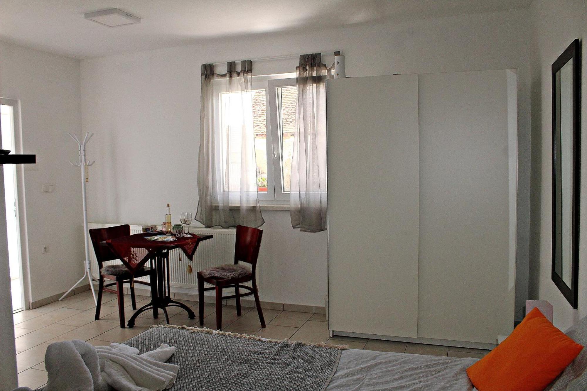 Yosefsfeld Bed & Breakfast Kutjevo Стая снимка