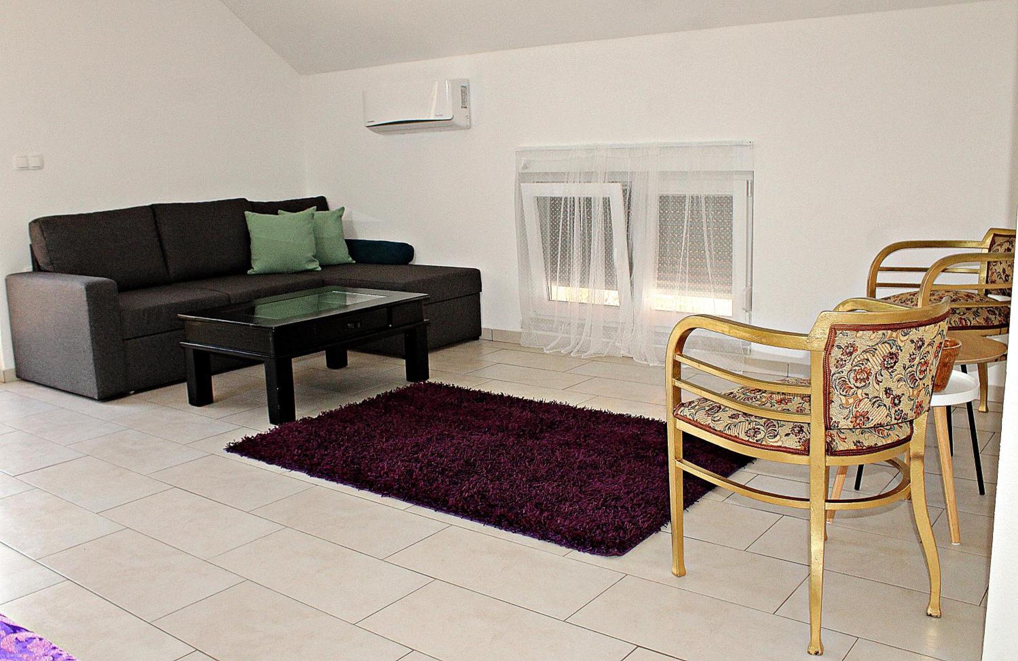 Yosefsfeld Bed & Breakfast Kutjevo Стая снимка